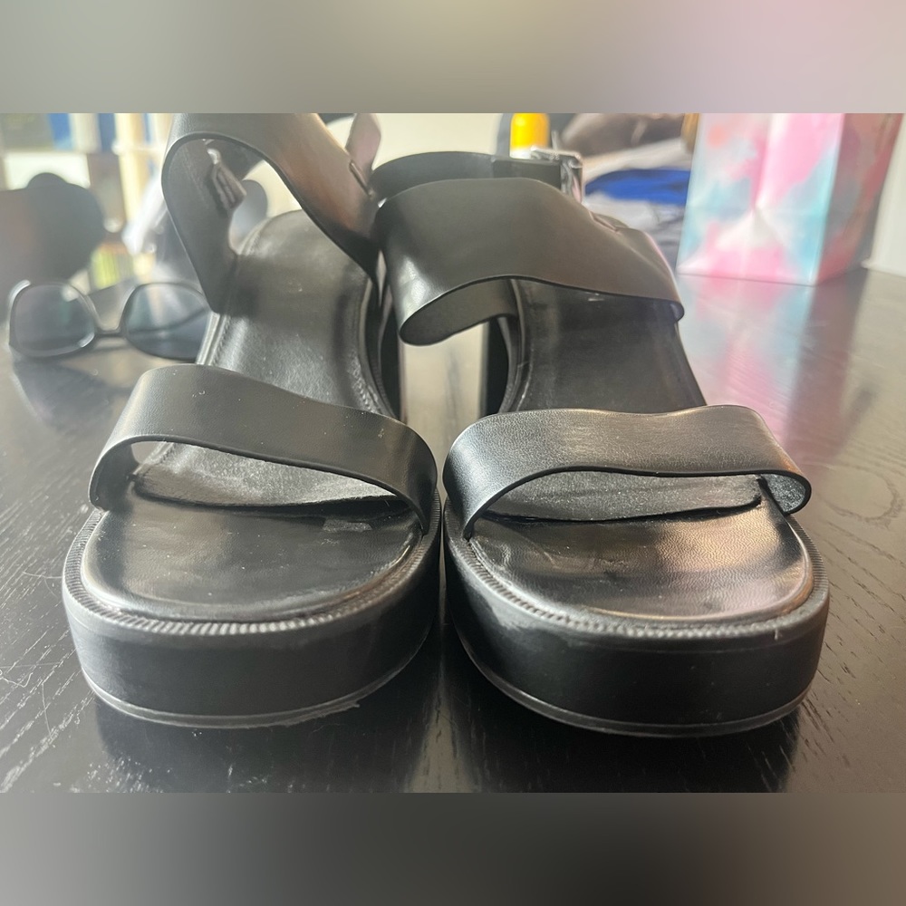 Madden Girl Black Platform Sandals Size 8.5